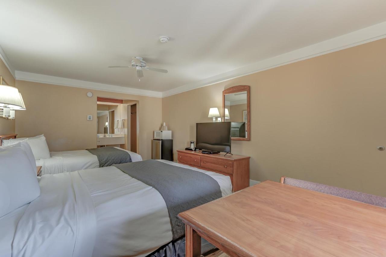 Shasta Pines Motel & Suites Burney Ngoại thất bức ảnh